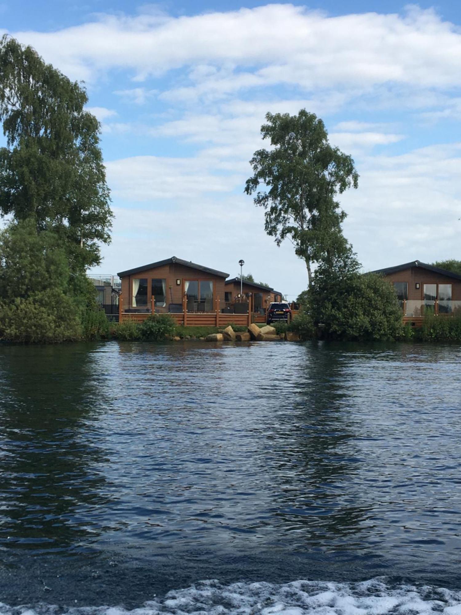 Fable Lodge Tattershall Lakes - Luxury Lakeside Lodge With Hot Tub Zewnętrze zdjęcie