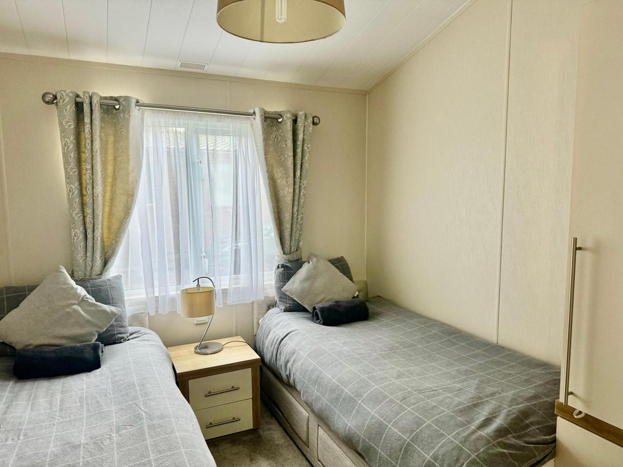 Fable Lodge Tattershall Lakes - Luxury Lakeside Lodge With Hot Tub Zewnętrze zdjęcie